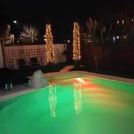 Lejlighed Belle Etage Geraeumige Mit Pool Und Sauna Lorsch