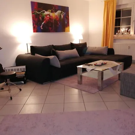 Belle Etage Geraeumige Mit Pool Und Sauna