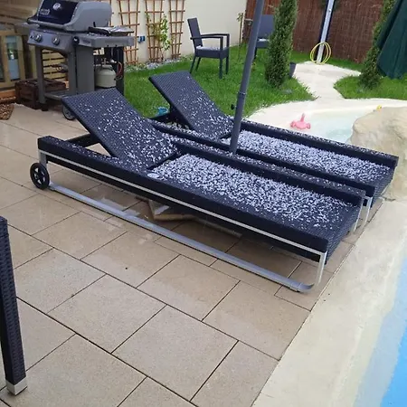 Belle Etage Geraeumige Mit Pool Und Sauna Lejlighed Lorsch