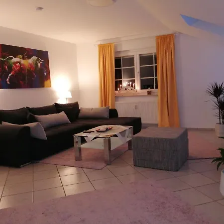 Belle Etage Geraeumige Mit Pool Und Sauna Lejlighed Lorsch
