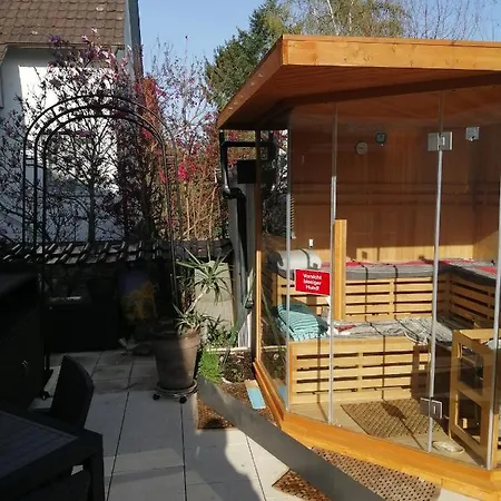 Belle Etage Geraeumige Mit Pool Und Sauna Apartment Lorsch