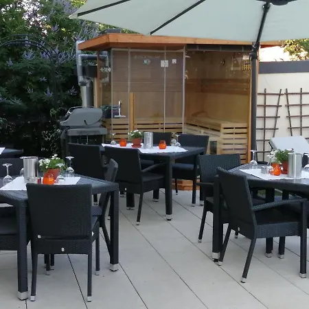 Lejlighed Belle Etage Geraeumige Mit Pool Und Sauna